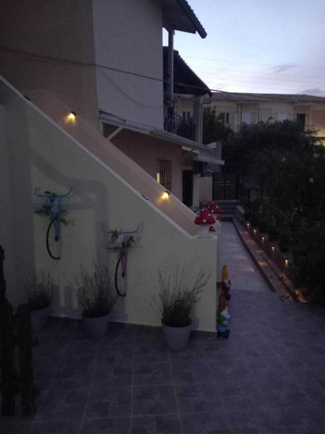 Peters Apartment Corfu (city) Экстерьер фото