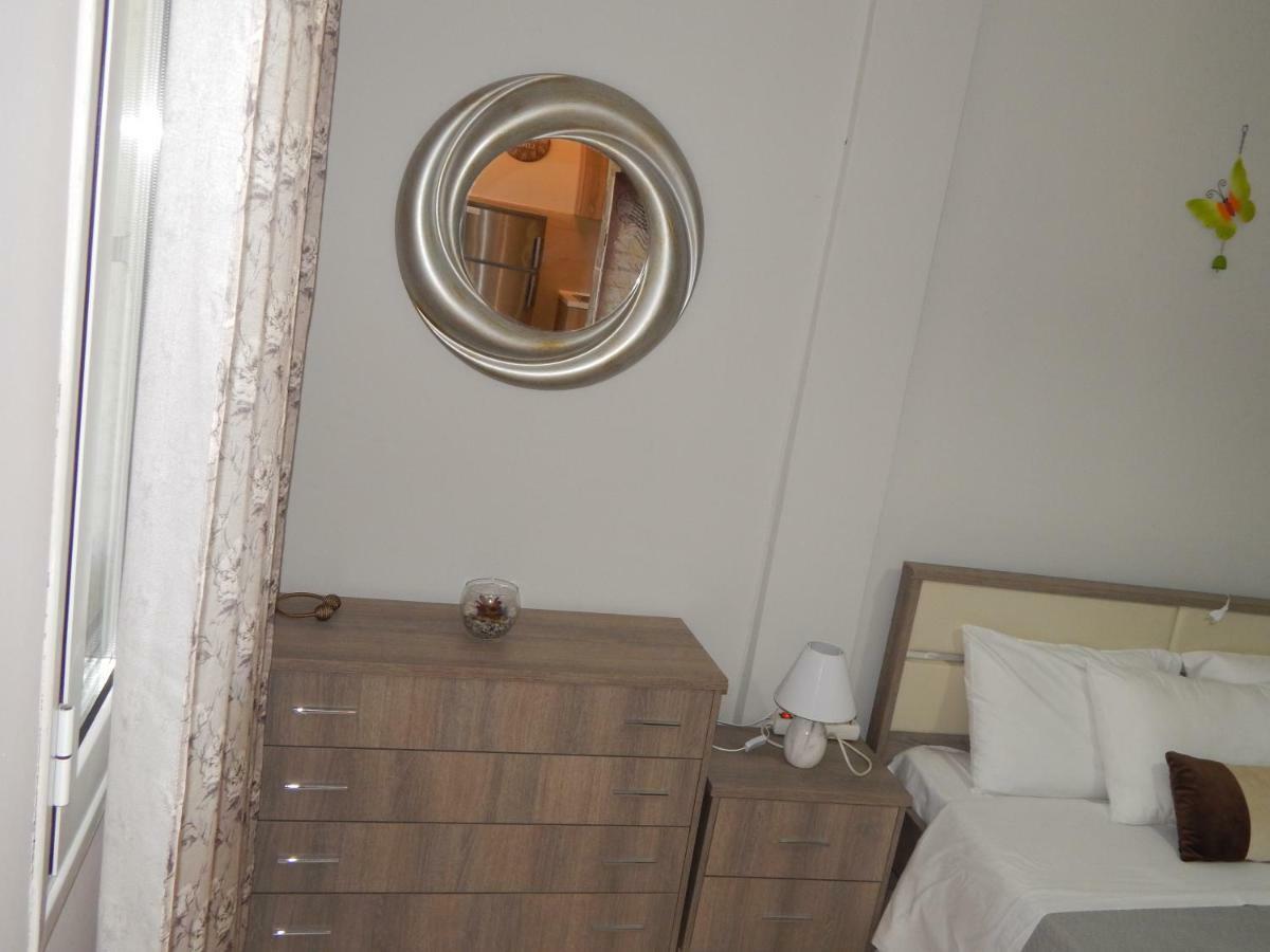 Peters Apartment Corfu (city) Экстерьер фото