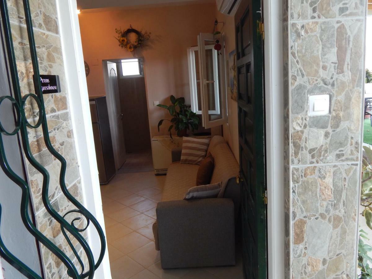 Peters Apartment Corfu (city) Экстерьер фото