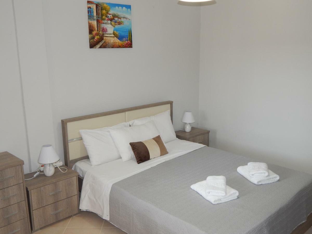 Peters Apartment Corfu (city) Экстерьер фото